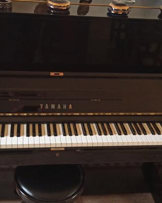 Pianoforte Yamaha U1