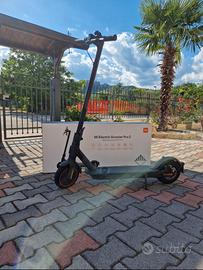 MONOPATTINO ELETTRICO XIAOMI PRO 2