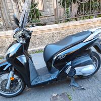 Honda SH 300ABS keyless permuta