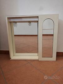 Mobiletto bagno con specchio e luci vintage 