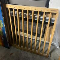 Cancello per scale estensibile in legno per bambin