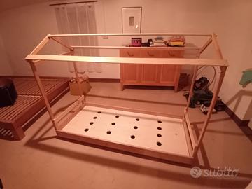 Lettino montessoriano