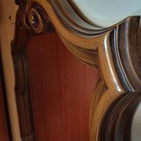 Specchio in legno massiccio 