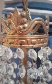 Lampadario Vintage a Cascata – Cristalli e Bronzo