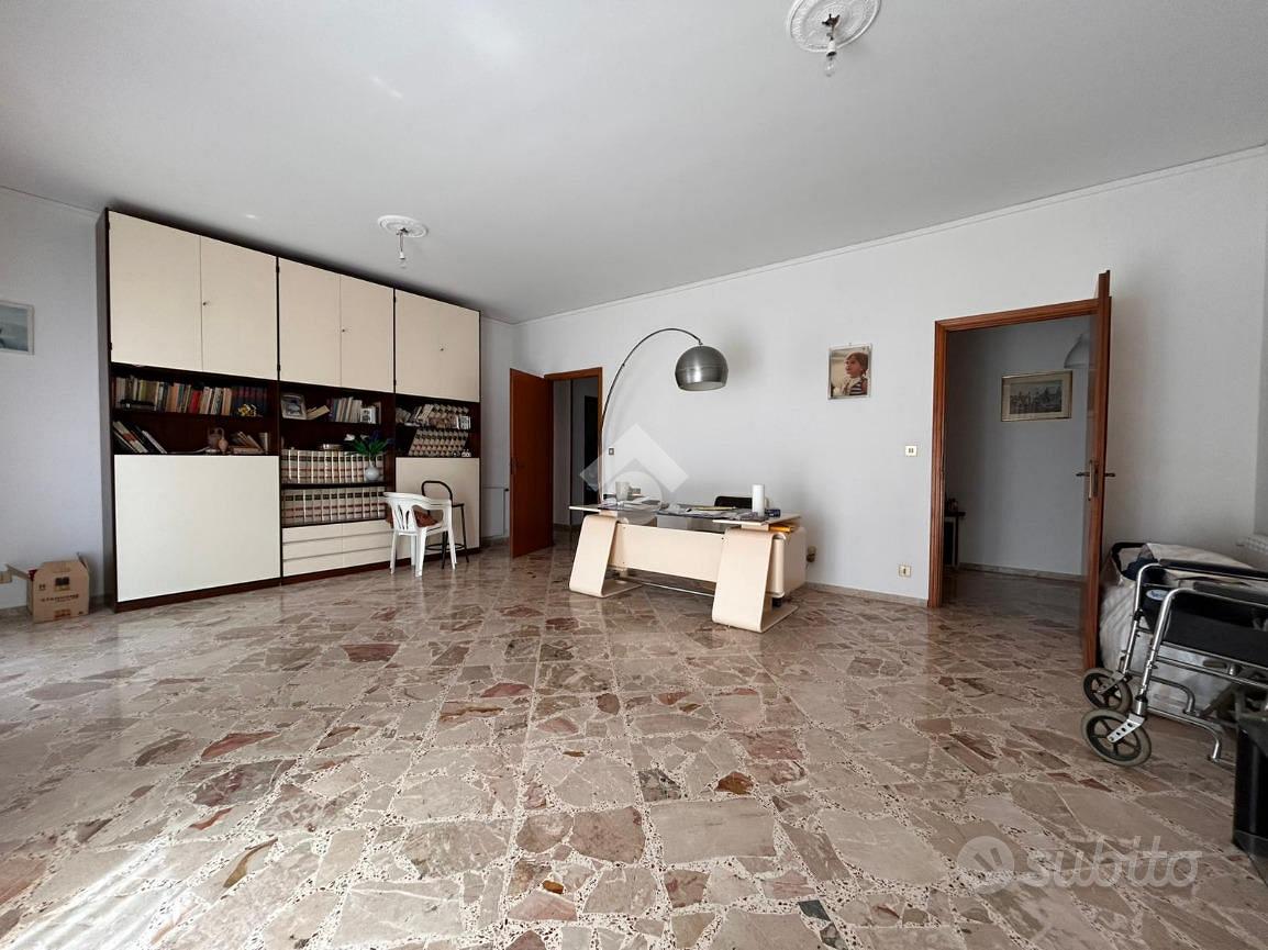 Apartment in Palermo, Falsomiele, III Circoscrizione - Vista 4