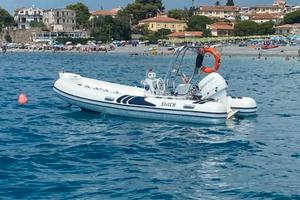 gommone 5 mt. + carrello 