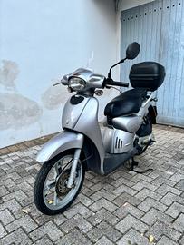 Aprilia scarabeo 50cc