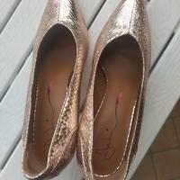 scarpe eleganti più pochette abbinata