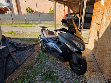 Yamaha tmax 500
