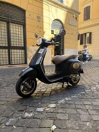 Vespa Primavera 50 Nero Opaco - 2019 - 15.281 km