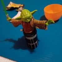 Kinder sorpresa star wars Yoda 