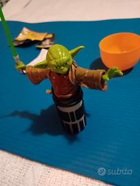 Kinder sorpresa star wars Yoda 