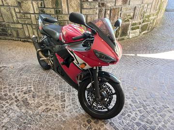 Yamaha YZF R6 - 2004 + motore, carene e ricambi
