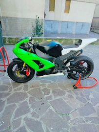 Kawasaki 636 del 2004