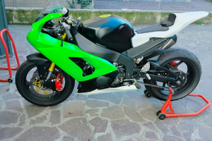 Kawasaki 636 del 2004