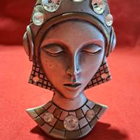 Statuina stile Maya in metallo placcato  