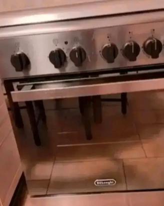 Cucina libera installazione De Longhi