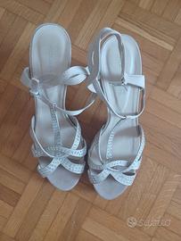 sandali