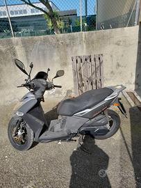 Kymco Agility 200i anno 2011 usato
