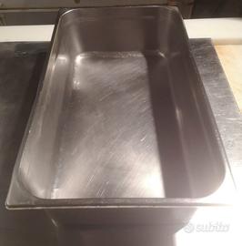 Contenitore in acciaio inox 50x30x15 cm
