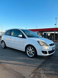Ford fiesta 1.4 TDCI 3P Ghia (50kw)
