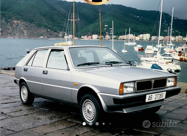 Lancia delta 1300 lx 89 asi