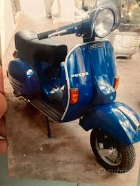 vespa Piaggio p200e con miscelatore anno 198