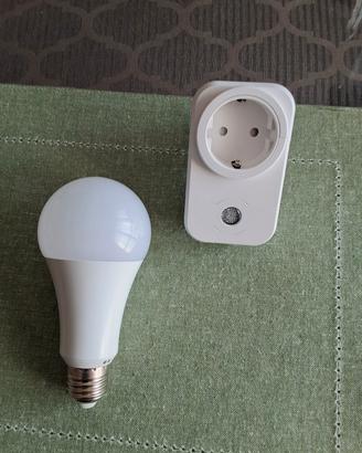 Presa Smart+Lampadina Smart