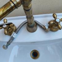 lavabo falerii assoluto con rubinetteria