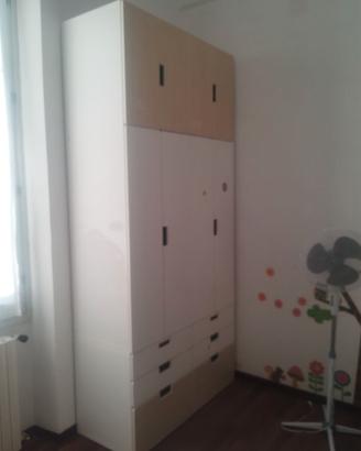 Armadio e comodini usati Ikea