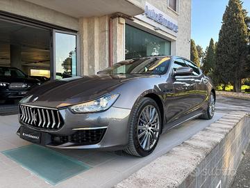 MASERATI Ghibli 330 CV 2.0 MHEV GT HYBRID