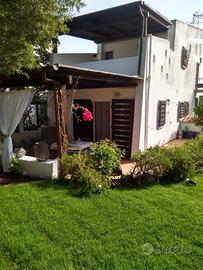 A 150 mt dal mare con patio e giardino privato