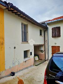 RUSTICO A ASCOLI PICENO