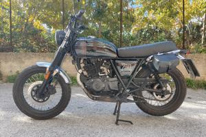 Moto Brixton Saxby Scrambler 250