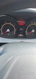 ford fiesta per neopatentati  leggi