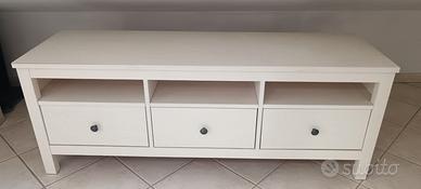 Mobilia Ikea hemnes