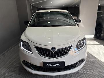 Lancia Ypsilon 1.0 Hybrid Platino ITALIANA FULL FU
