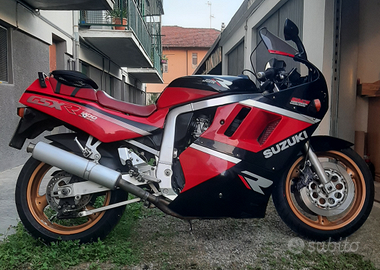 Suzuki gsxr 1100
