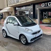 Smart ForTwo 1000 52 kW MHD coupé passion