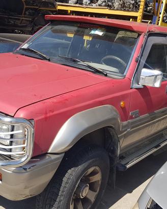 MITSUBISHI L200 4WD 2.5 TD per ricambi