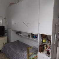 Cameretta Colore bianco senza il letto