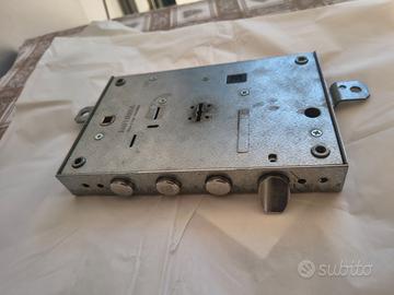 Serratura porta blindata Mottura