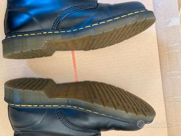 Scarpe stivali anfibi Dr Martens n. 41