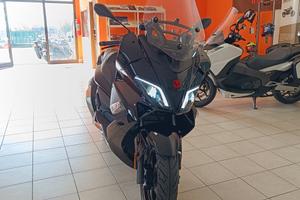 Malaguti Madison 300 pari al nuovo.