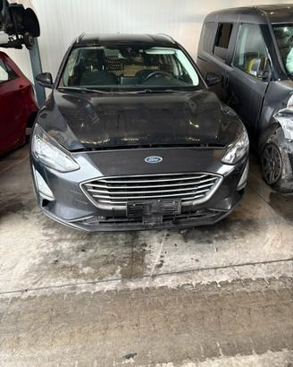 Ford Focus SW del 2019 per ricambi
