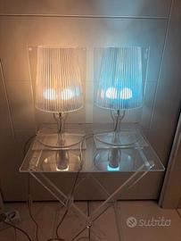 coppia Kartell Take lampada tavolo di design