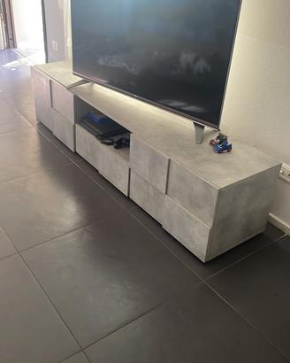 Mobili arredo casa