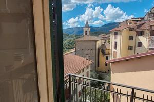 Appartamento su due piani GERANO