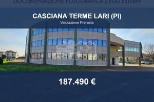 Immobile in asta di 365 m² con più di 5 locali a C