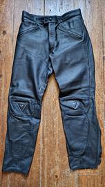 Pantaloni in pelle da moto Dainese